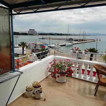 Apartman Zana *