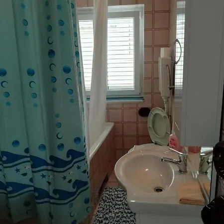 Zana Vodice